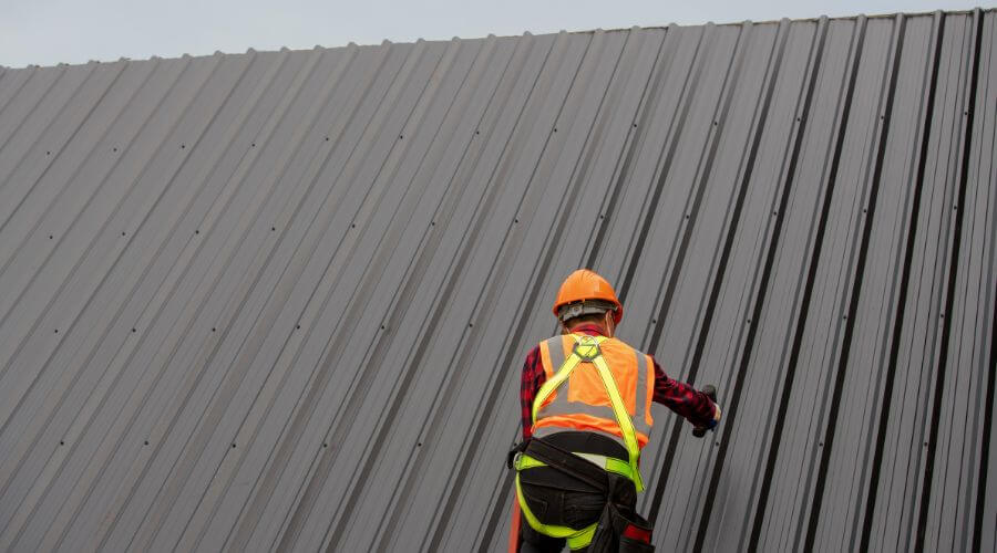 Professional metal roof installation services in Salyer, CA